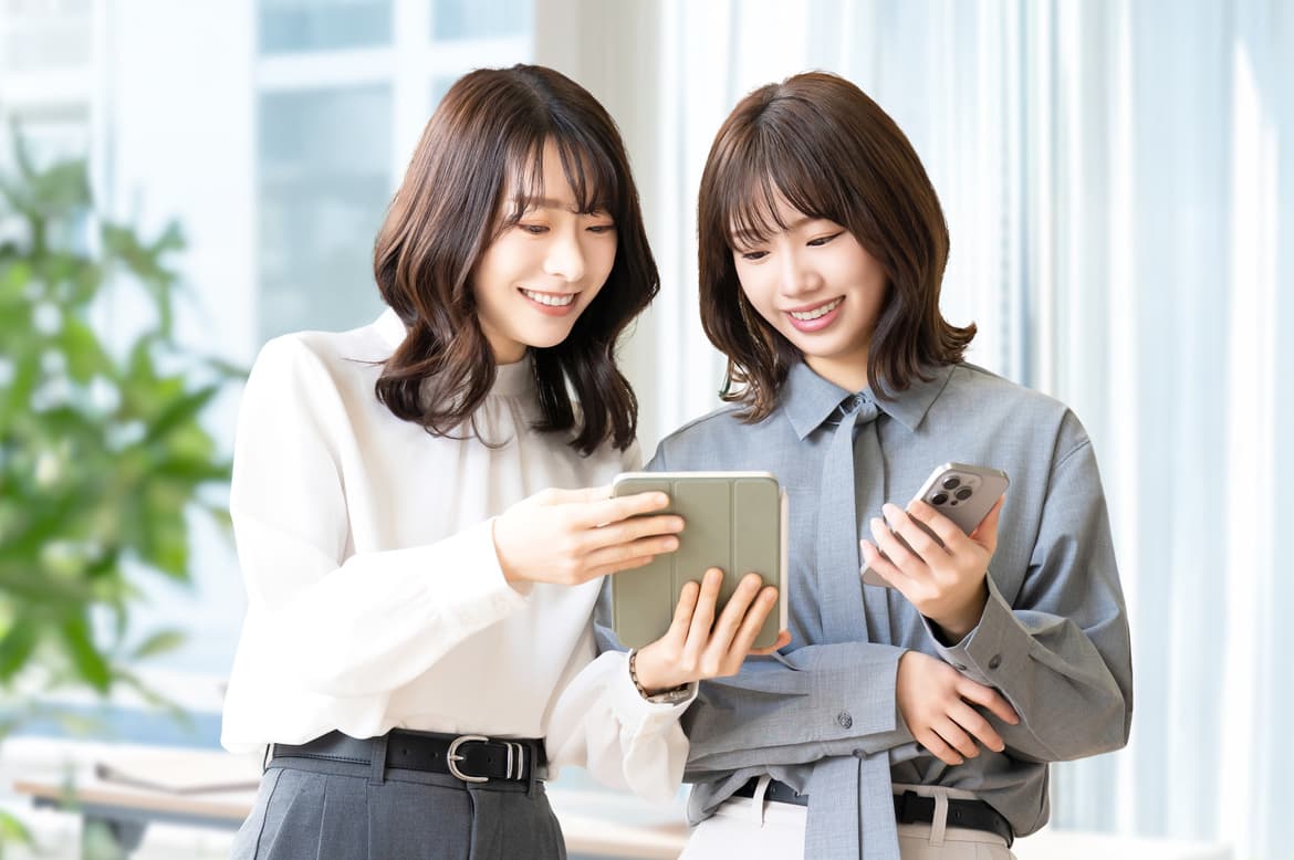 退職代行.弁護士監修.全額保証.安心.安全.Off-line.オフライン.女性スタッフ